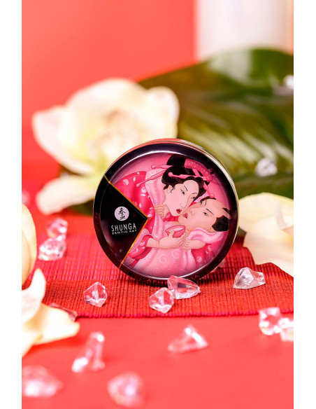 Массажная аромасвеча SHUNGA ROSE PETALS Лепесток Розы 30 мл