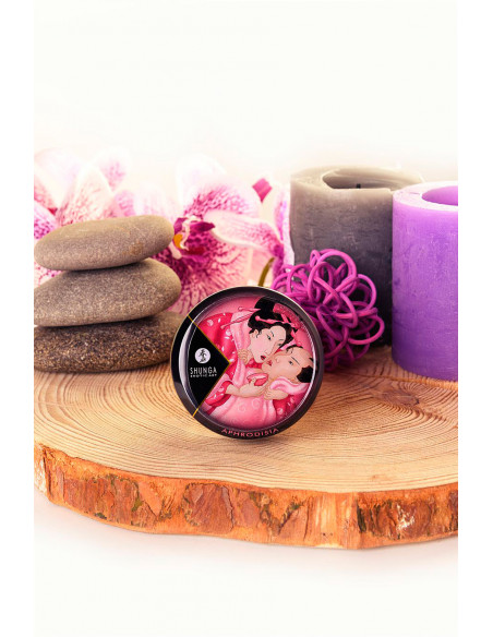 Массажная аромасвеча SHUNGA ROSE PETALS Лепесток Розы 30 мл